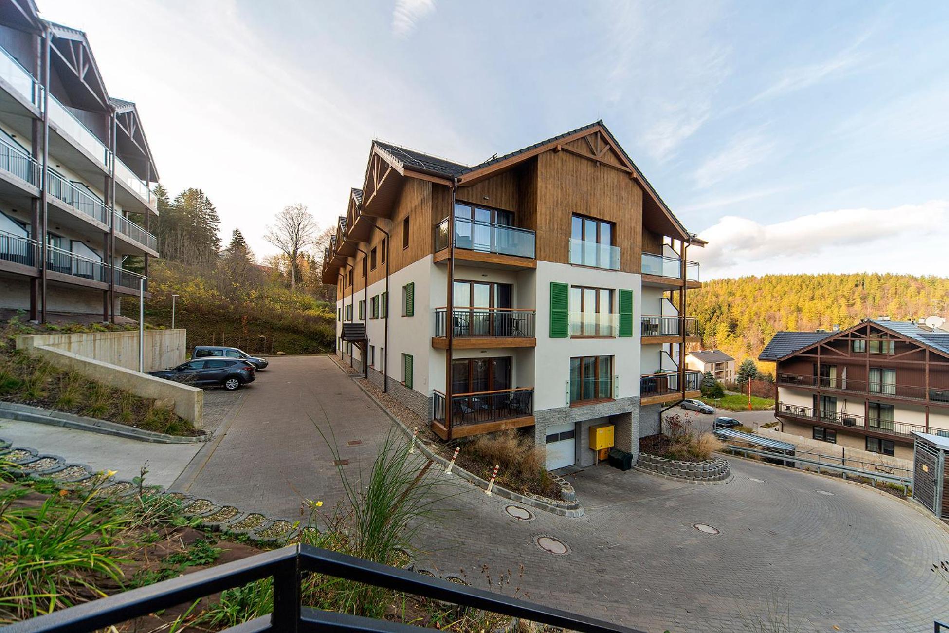 Apartment Stylowe I Klimatyczne Sun Seasons 24 W Karpaczu By Renters Karpacz